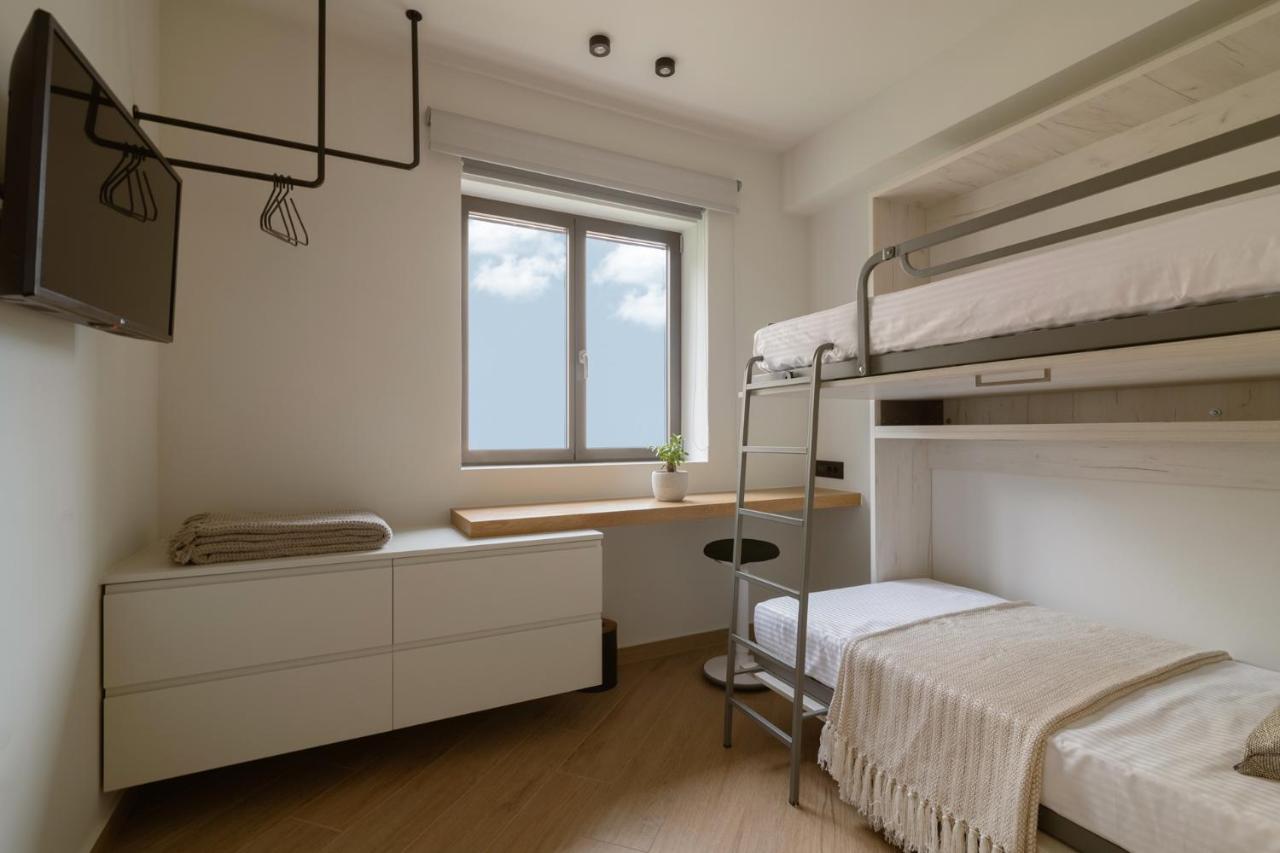 Point Ephemere Beachfront Apartments Città di Zante Esterno foto
